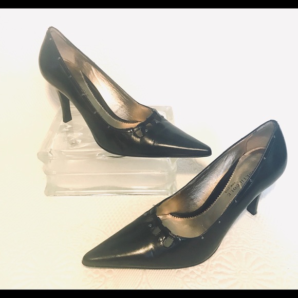 kenneth cole black pumps